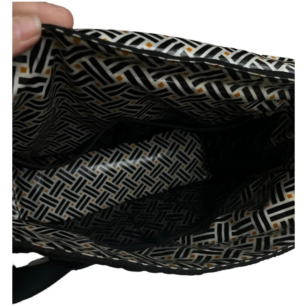 VERA BRADLEY MESSENGER BABY BAG IN QUILTED CLASSIC BLACK G5
